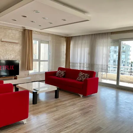 شقة Panaromic Sea View Flat, 7 *